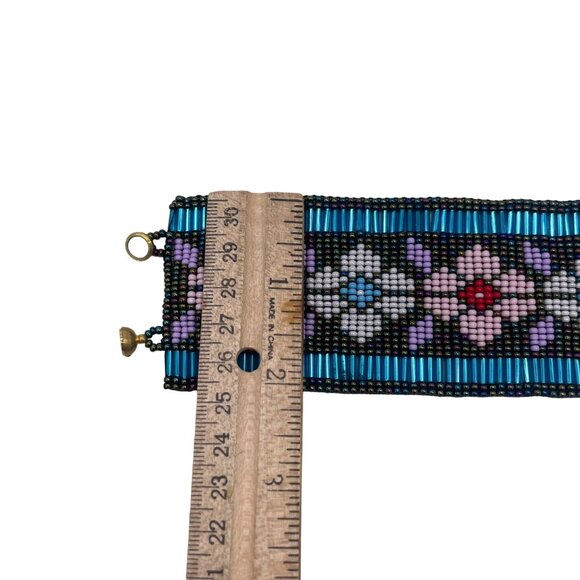 Handcrafted Floral Beaded Bracelet Magnetic clasp Multicolor Glass Beads - Picture 4 of 4
